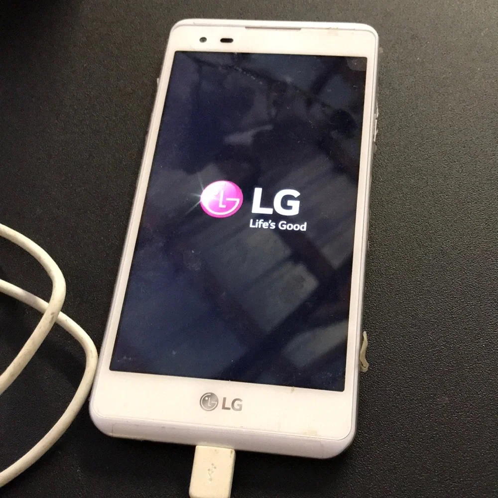 LG android cell phone